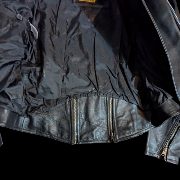 Vtg Harley Davidson Black Leather Jacket Studded Detailing Zippers Moto Sz L - Picture 3 of 14